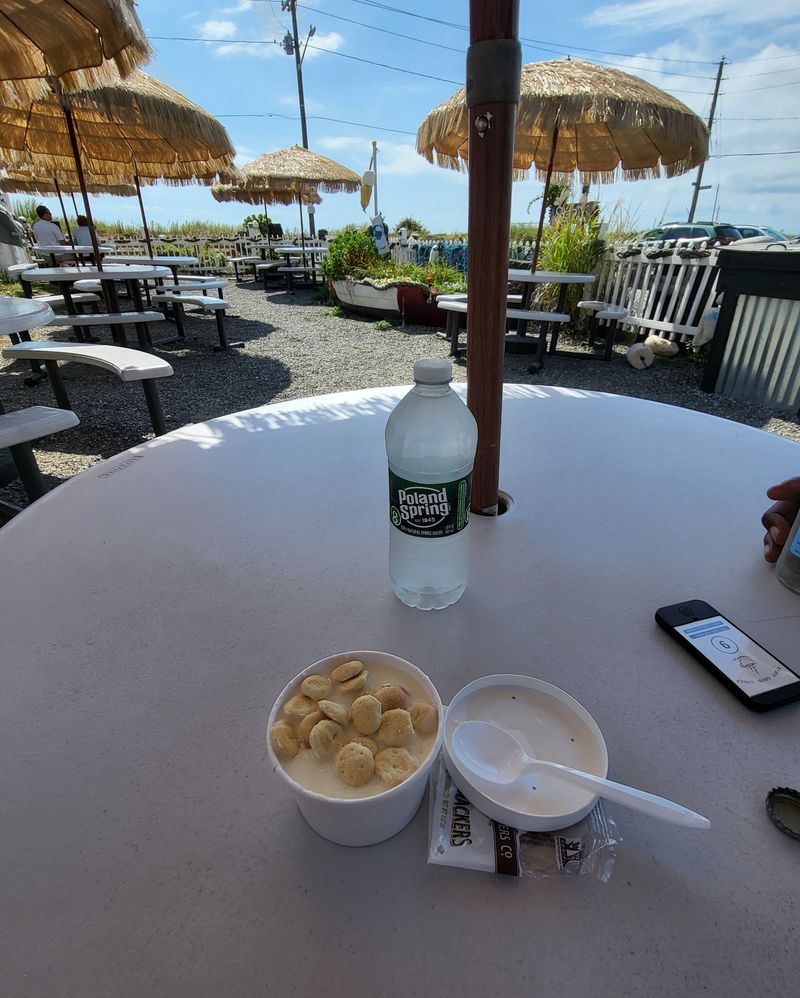 Clam Chowder (Connecticut Style)