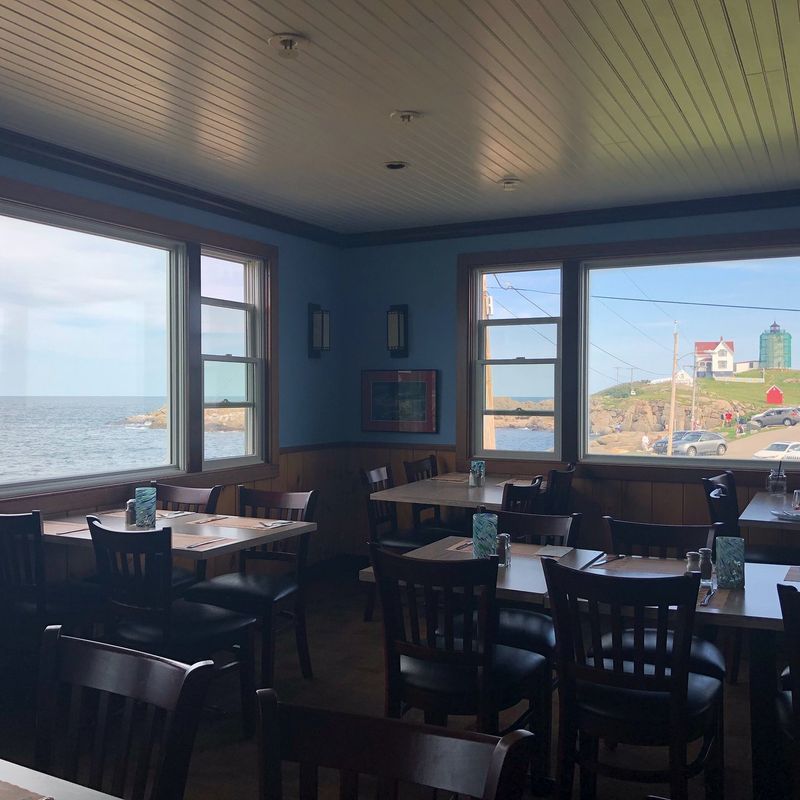 Fox's Lobster House — York