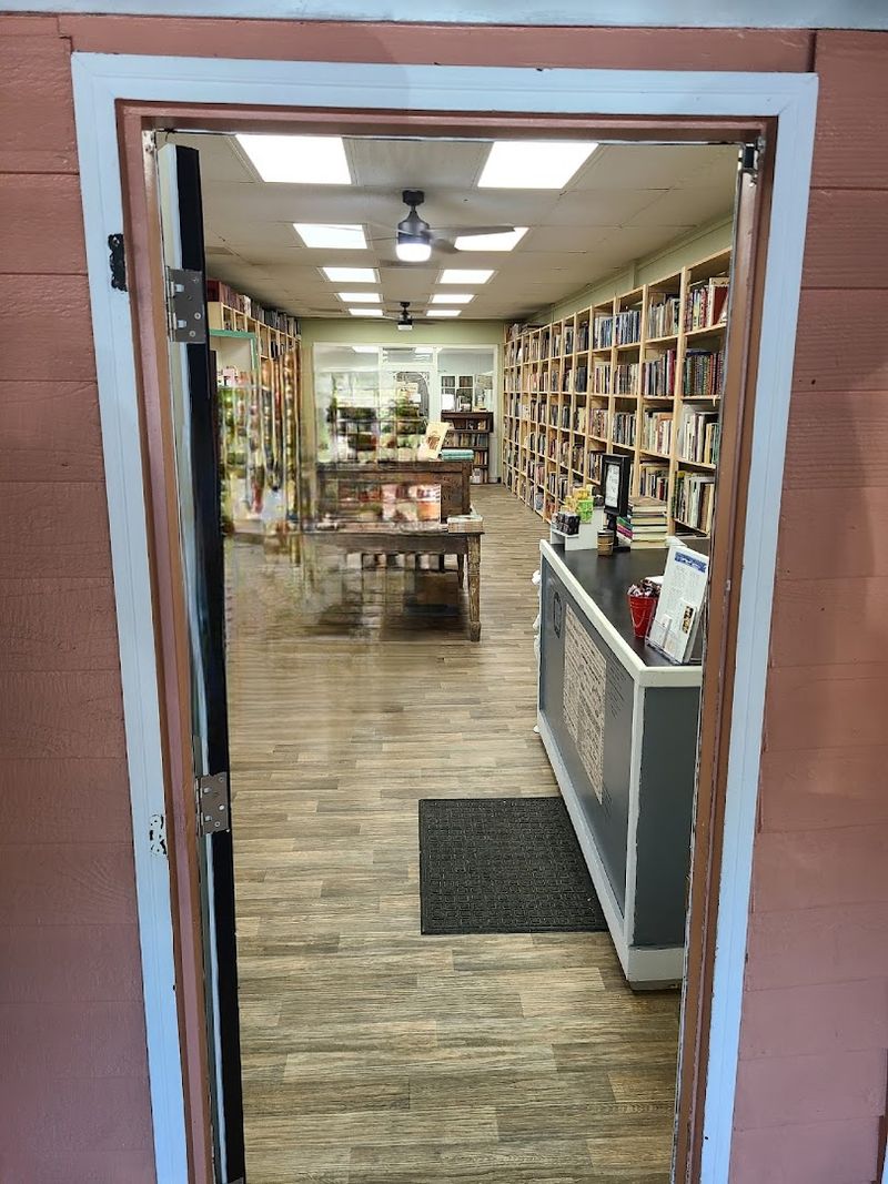 Local Bookshops With Southern Charm Local Bookshops With Southern Charm