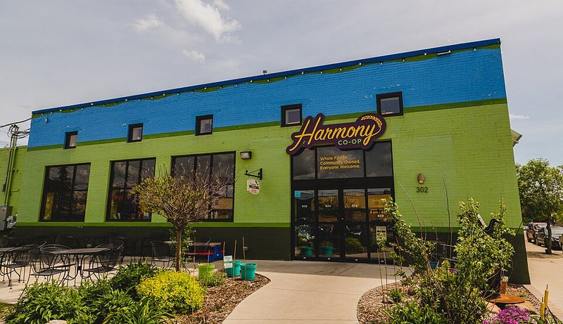Local Dining And Amish Baked Goods In Harmony