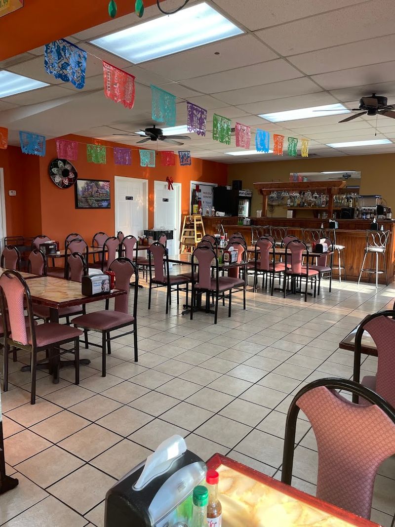 Taqueria Real Jacona, Rogers