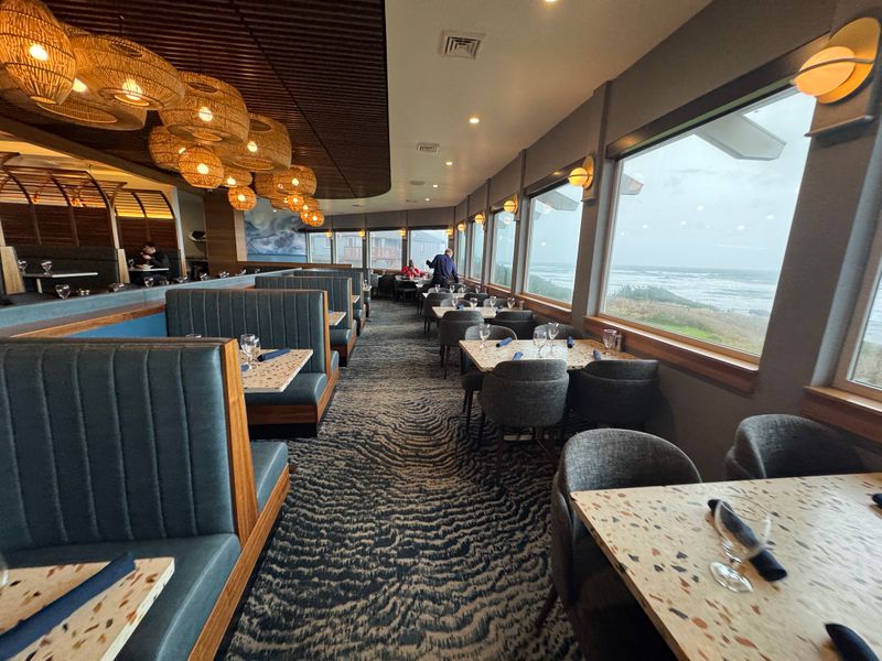 Georgie's Beachside Grill — Newport