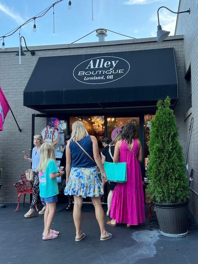 Local Shops and Boutiques Worth Browsing