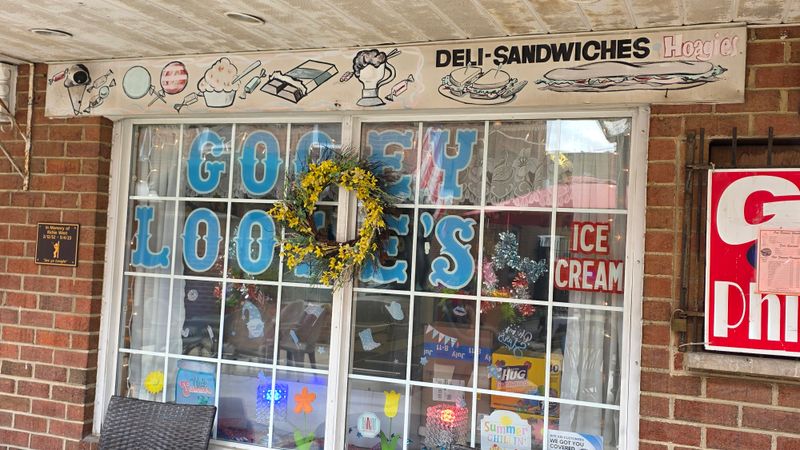 No Indoor Seating But Nobody Complains