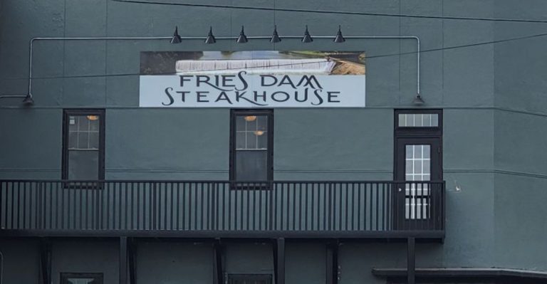 Locals Flock To A Virginia Riverside Steakhouse Where The Scenery Matches The Steak