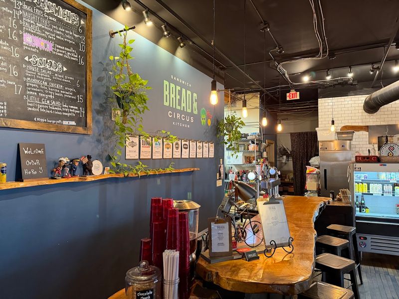 Bread & Circus Sandwich Kitchen