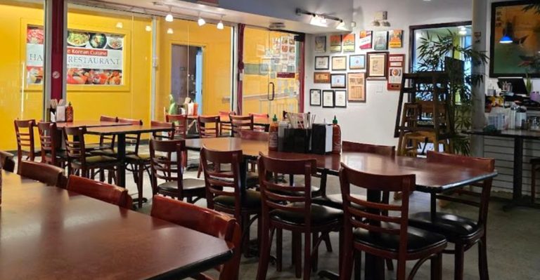 Locals Swear This Is The Best Pho Restaurant In Ohio