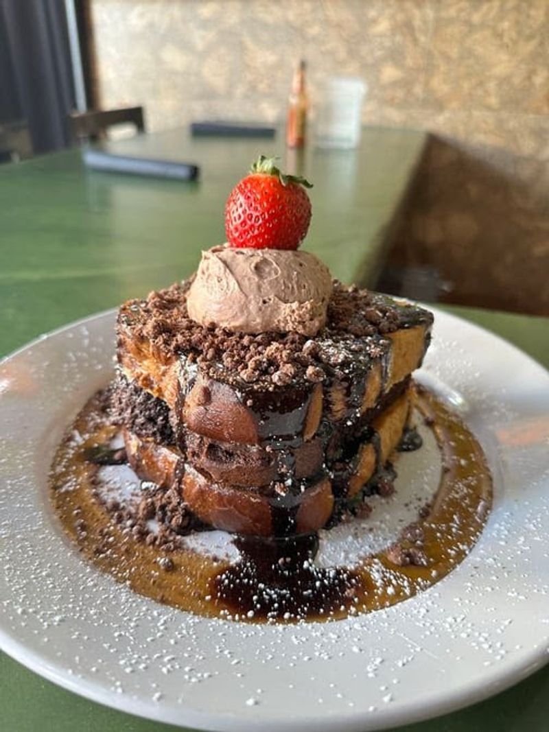 The Crème Brûlée French Toast Is Legendary