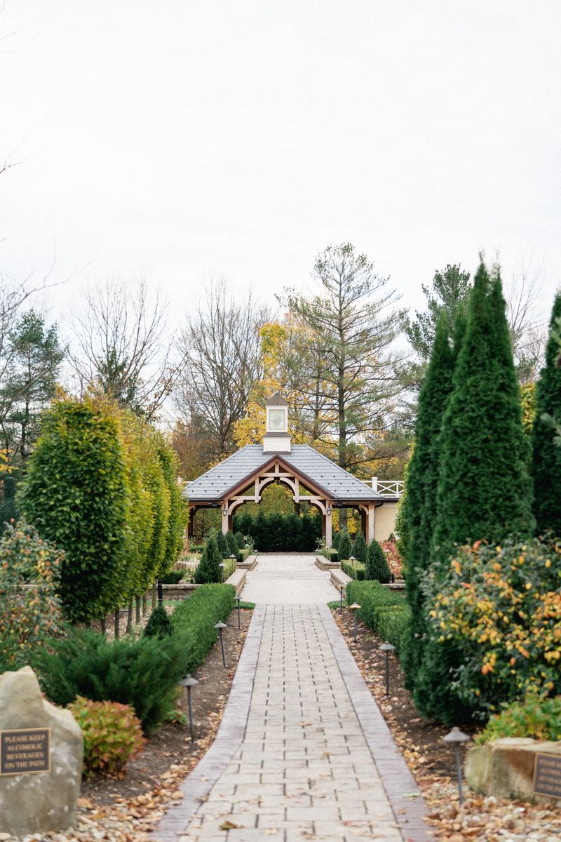 Cru Uncorked, Moreland Hills