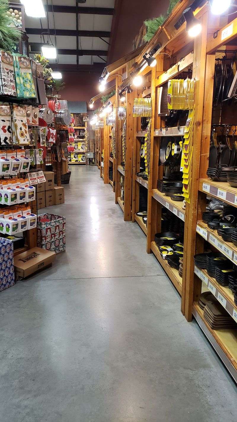 Lodge Factory Store Lodge Factory Store