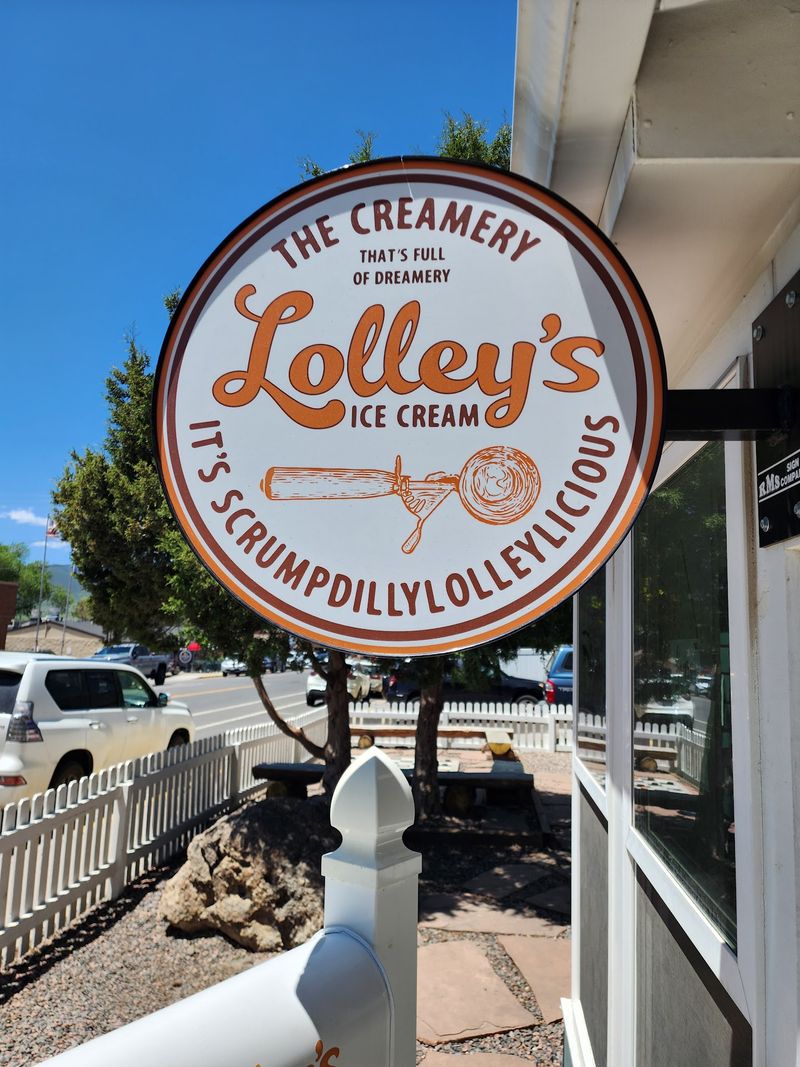 Lolley's Ice Cream, Monument
