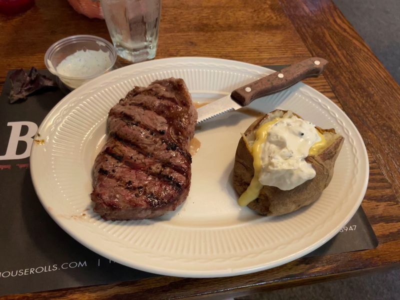 Beef House Restaurant – Covington