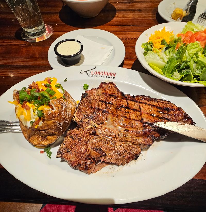 LongHorn Steakhouse, Cuyahoga Falls