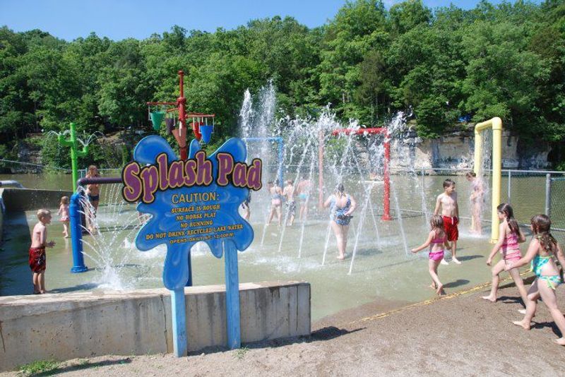 Long's Retreat Family Resort, Latham