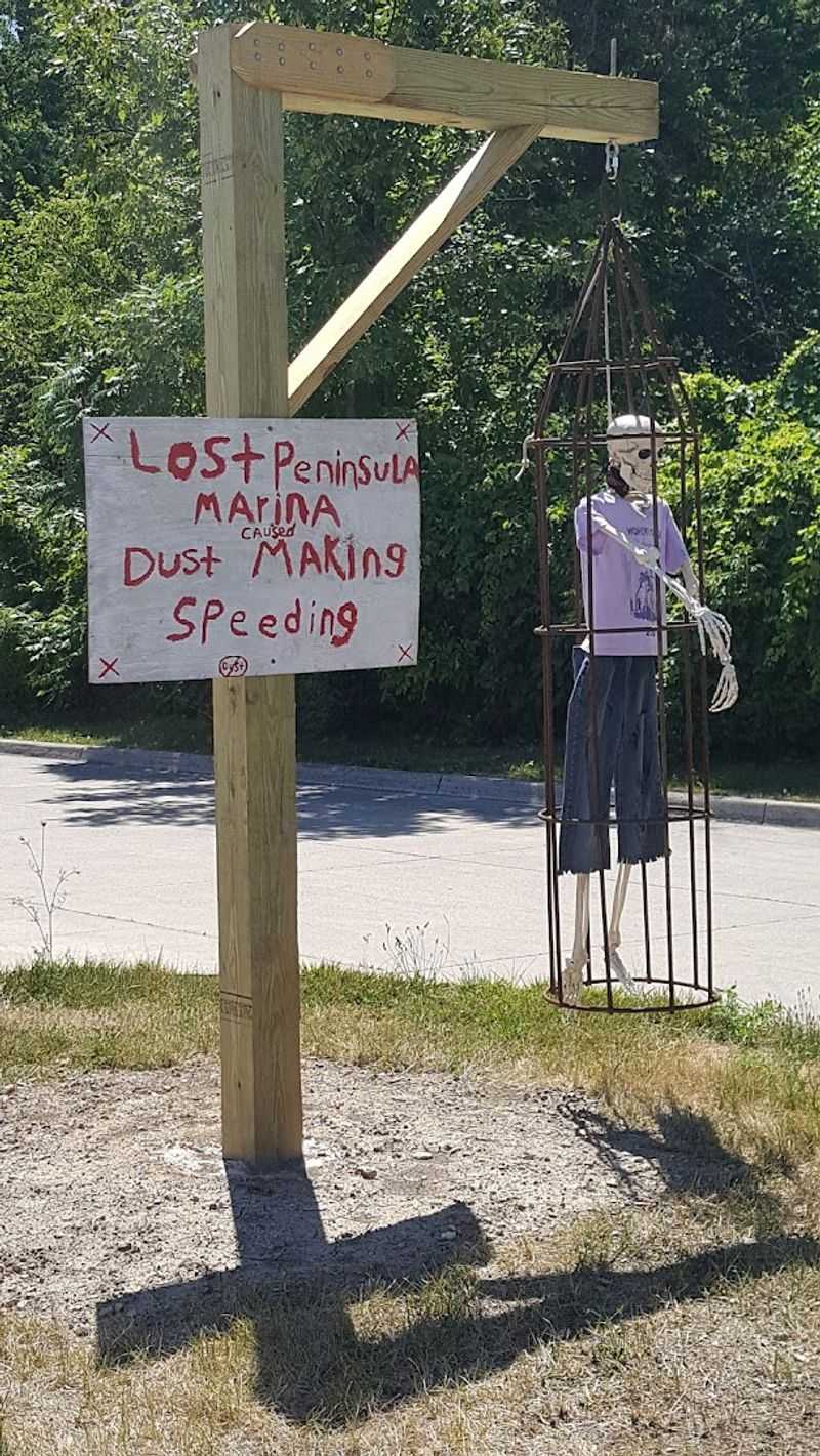 Look For The Plainspoken Markers
