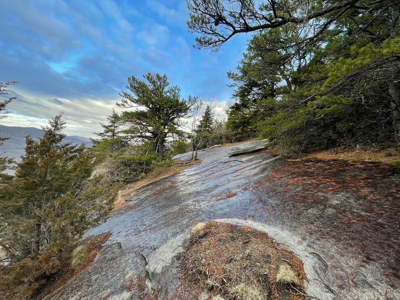 Looking Glass Rock Trailhead Looking Glass Rock Trailhead