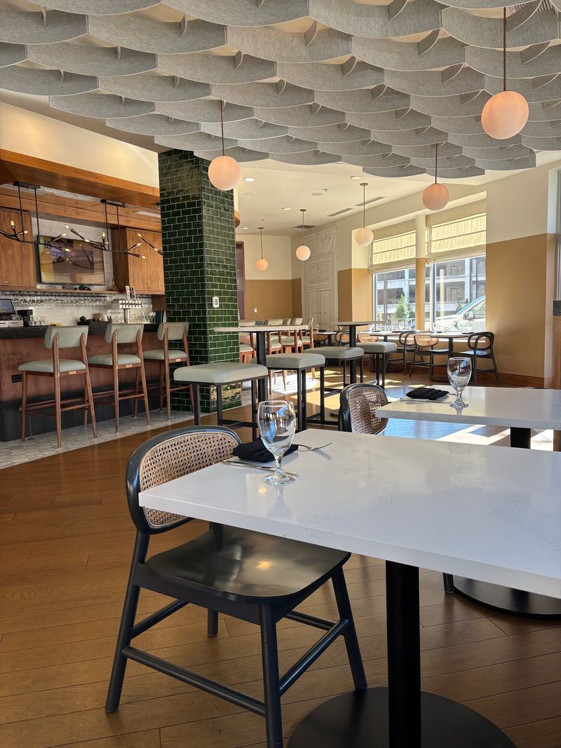 Loom Comfort Kitchen & Cocktails