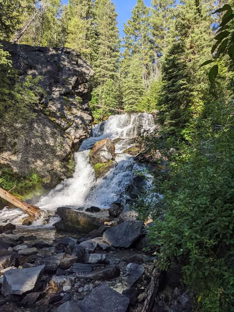 Lost Creek State Park
