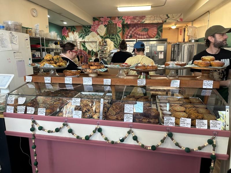 Sugar Moon Bakery — Logan Square