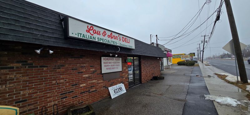 Lou & Ann's Delicatessen