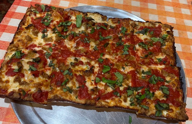 Cloverleaf Bar & Restaurant, Eastpointe