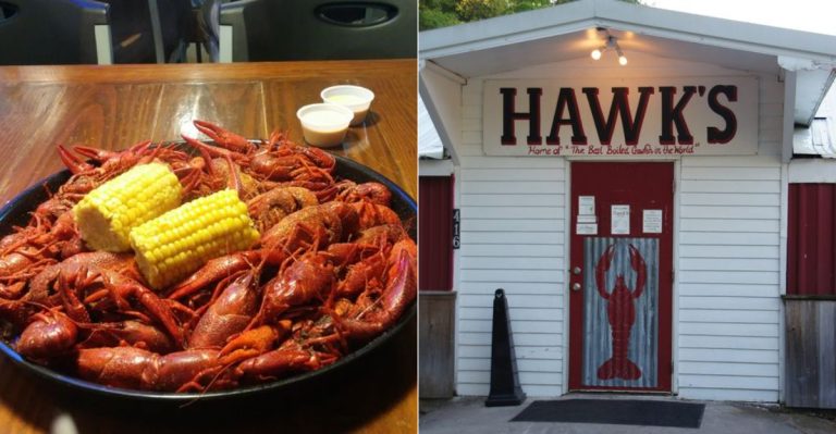 Louisiana Residents Keep Coming Back To This Tiny Seafood Shack For The Freshest Crawfish In The State