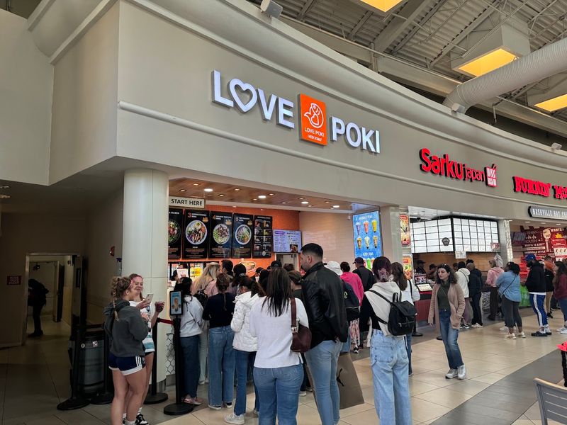 Love Poki, Orlando