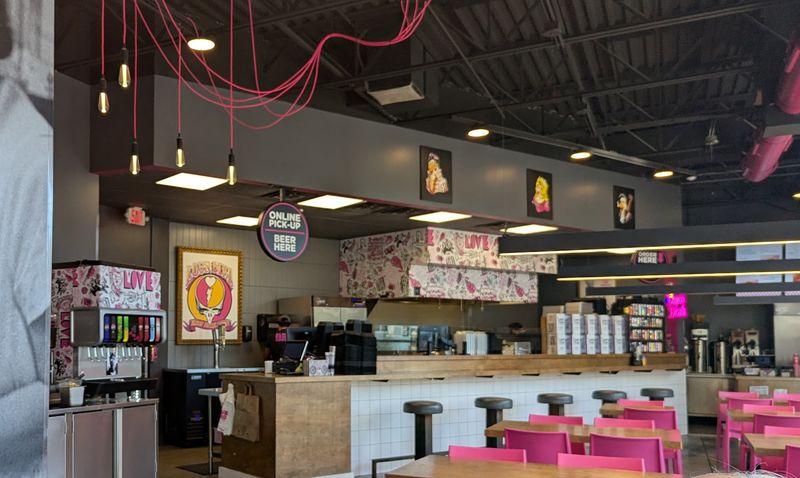 LoveBird Almost Famous Chicken, Winter Haven