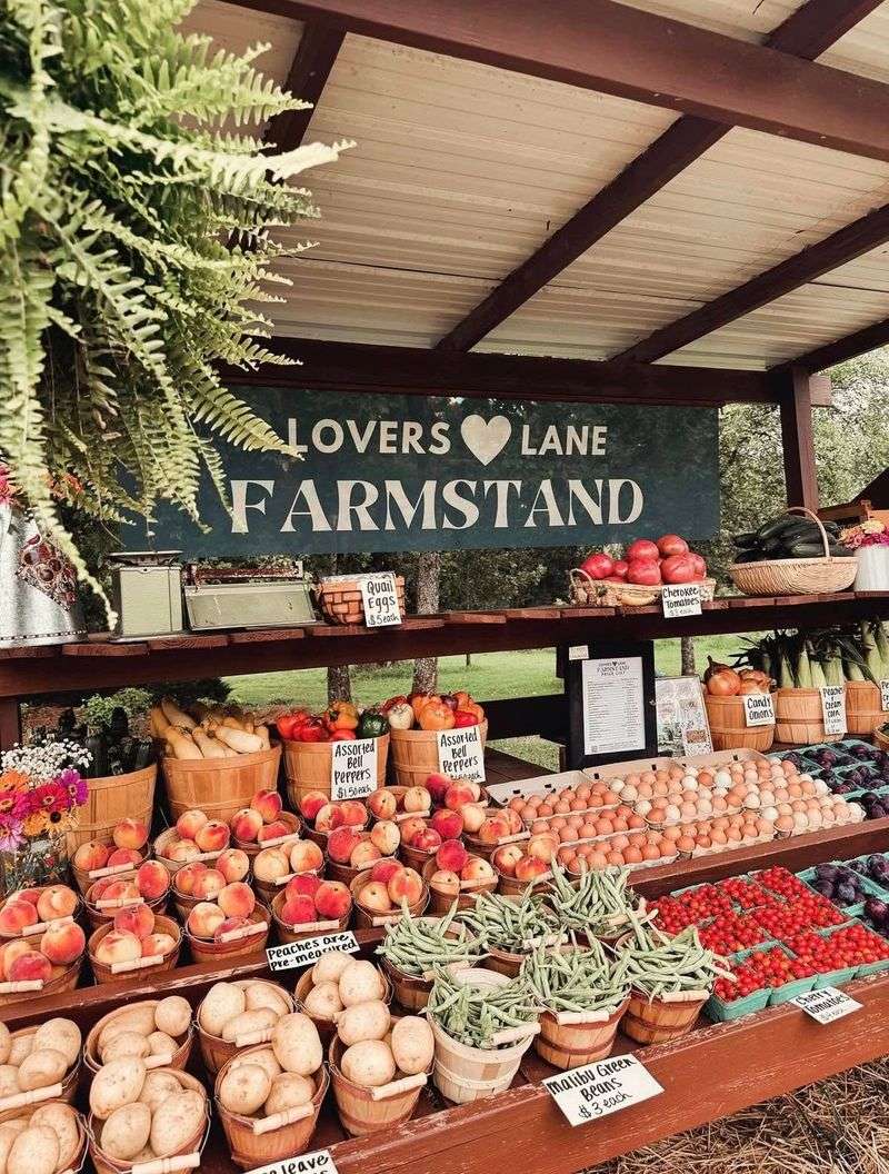 Lovers Lane Farmstand