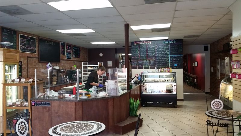 Love's GF Bakery, Longmont