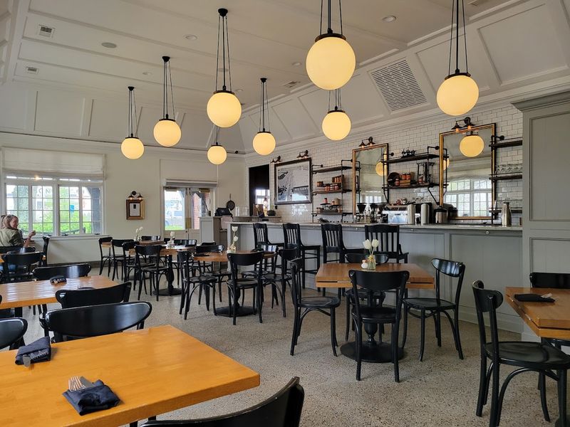 Wilson Cafe & Tavern