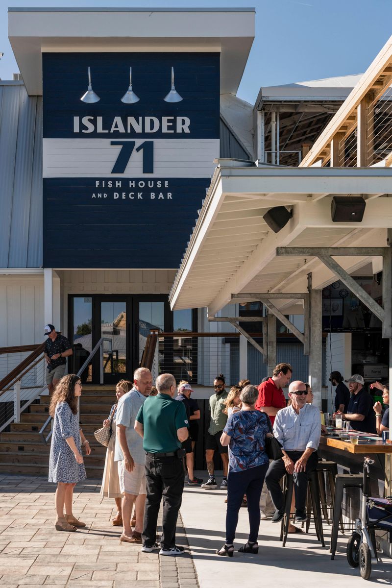 Islander 71