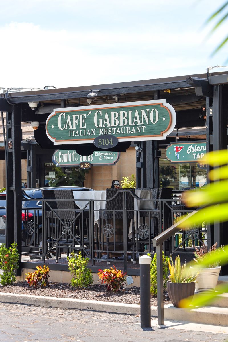 Cafe Gabbiano 
