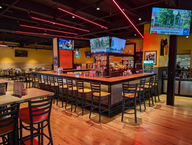 Papa Del's Pizza Factory — Champaign