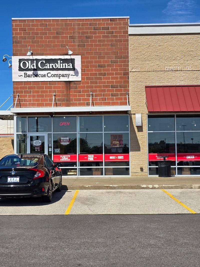 Old Carolina Barbecue Company, Aurora, OH 44202