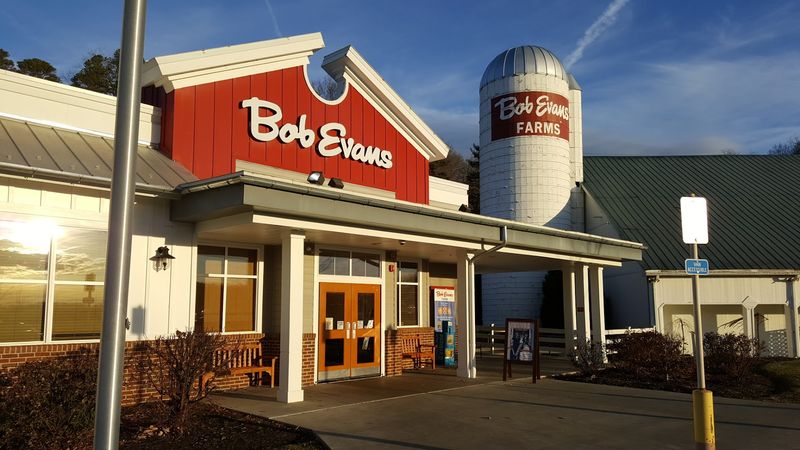 Bob Evans, Rio Grande