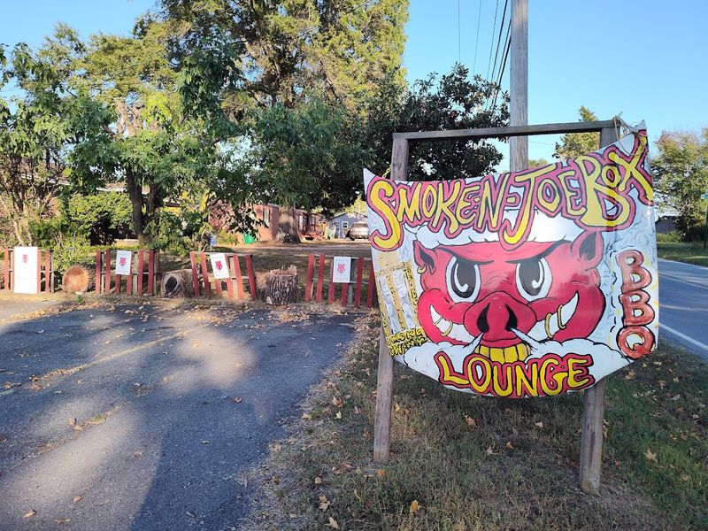 Smoke'N Joe Box, North Little Rock