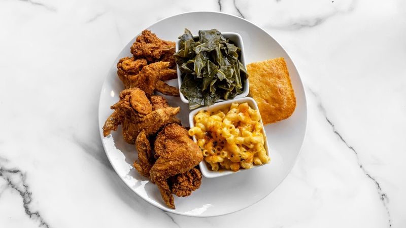 Aunt Lou's Soul Food – Springfield