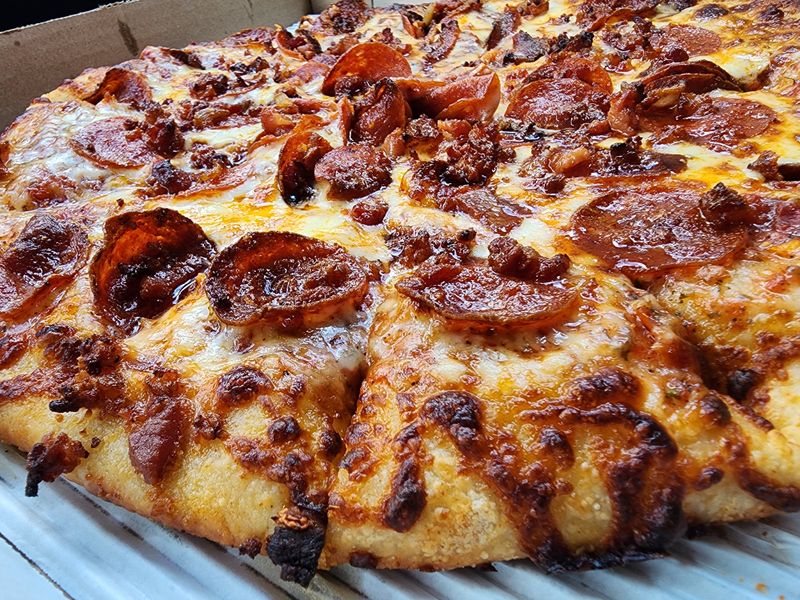 DeCheco's Pizzeria – Akron