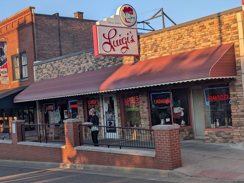 Luigi's Restaurant, Akron