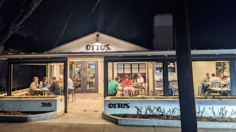 Fredericksburg, Otto's German Bistro
