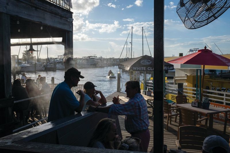 Playa at Sportsman Marina