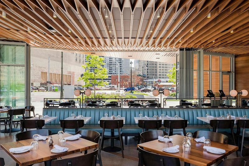 Lumen, Detroit