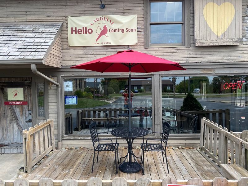 Cardinal Cakes and Coffee, Copley
