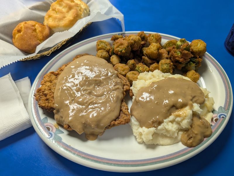 Lunch Options That Prove This Place Is Not Just A Breakfast Spot Lunch Options That Prove This Place Is Not Just A Breakfast Spot