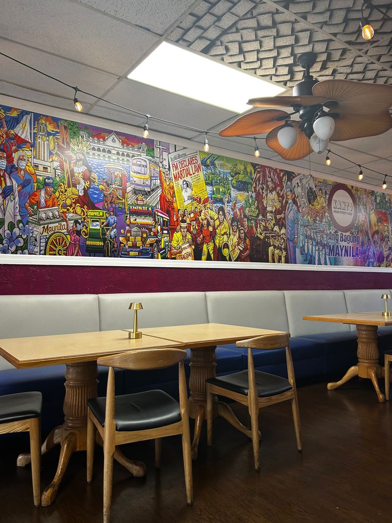 Kanto Asian Street Food by Lutong Pinoy – Lake Worth Beach