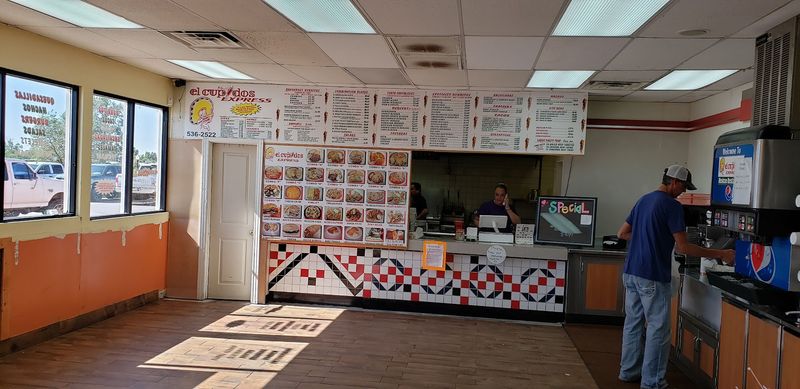 El Cupidos Express, Snowflake