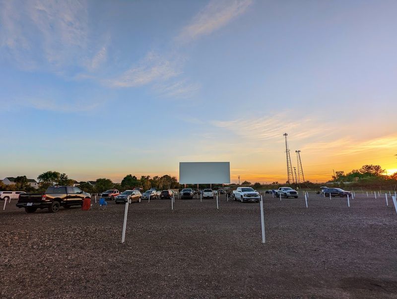 Aut-O-Rama Twin Drive-In Theatre, North Ridgeville, Ohio