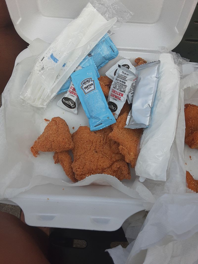 M-25 Points The Way To Fish Sandwich Weekend M-25 Points The Way To Fish Sandwich Weekend