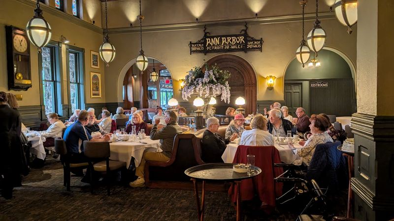 Gandy Dancer, Ann Arbor